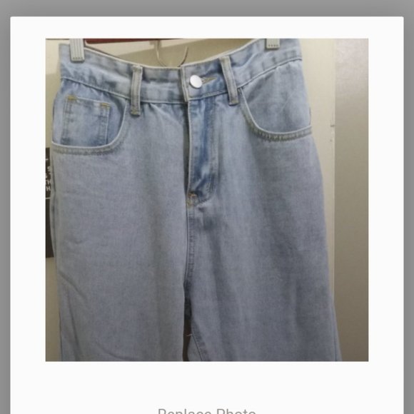 Jeans - Picture 3 of 4